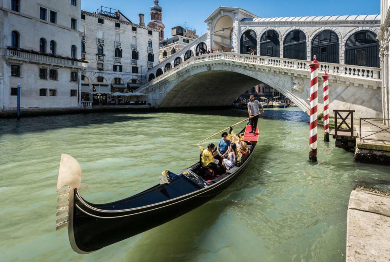 Ca Zulian Amazing Canal View Apartment Venedig Eksteriør billede