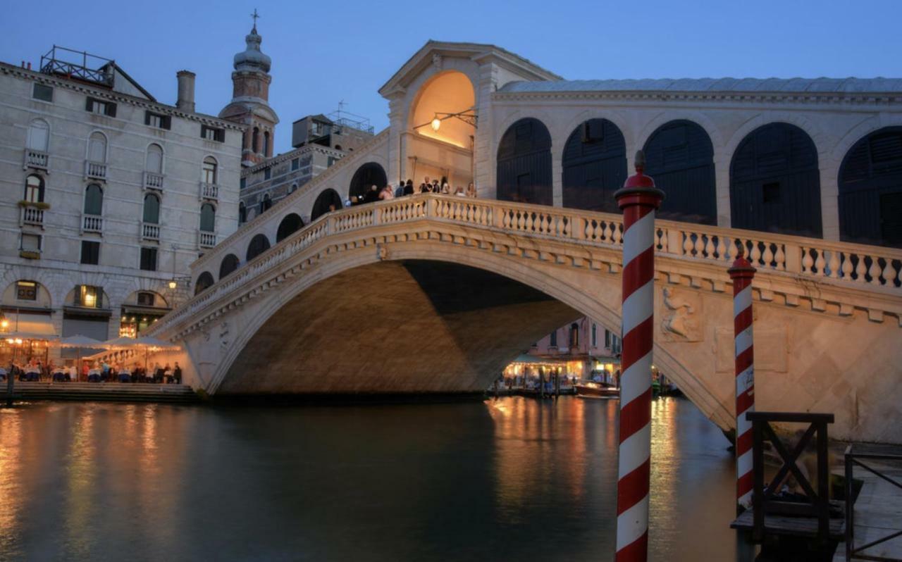 Ca Zulian Amazing Canal View Apartment Venedig Eksteriør billede